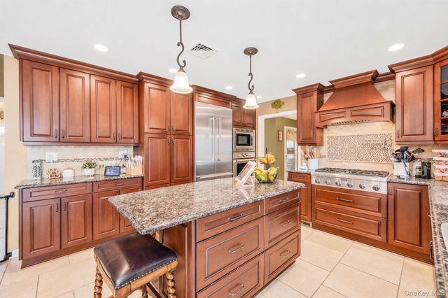 2 Piedmont Court, Centereach, NY 11720