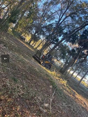 8549 S MAGNOLIA AVENUE, Ocala, FL 34476