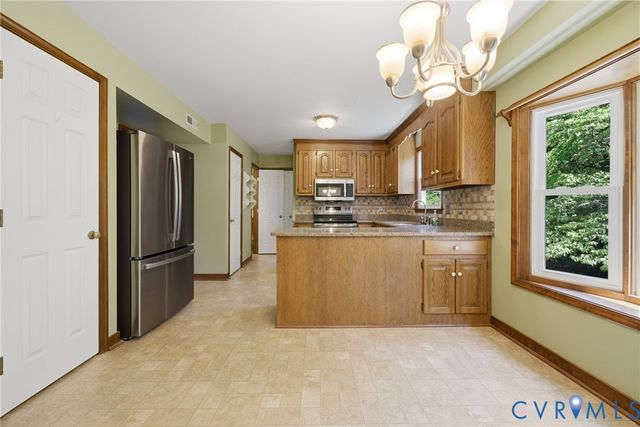 12611 Lancey Ct, Midlothian, VA 23114
