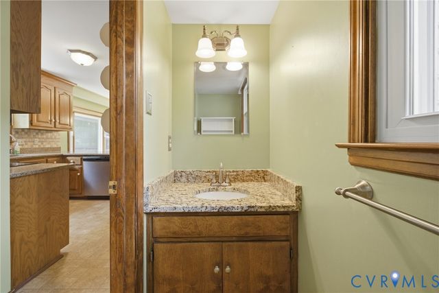 12611 Lancey Ct, Midlothian, VA 23114