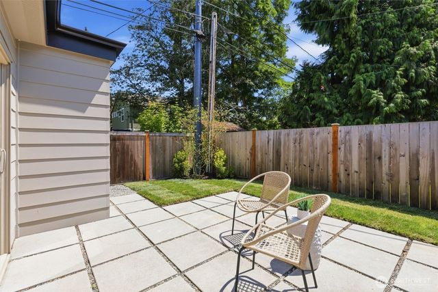 2109 NE 83rd Street, Seattle, WA 98115