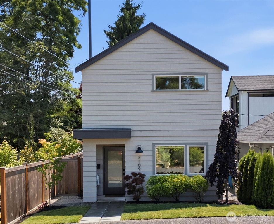 2109 NE 83rd Street, Seattle, WA 98115