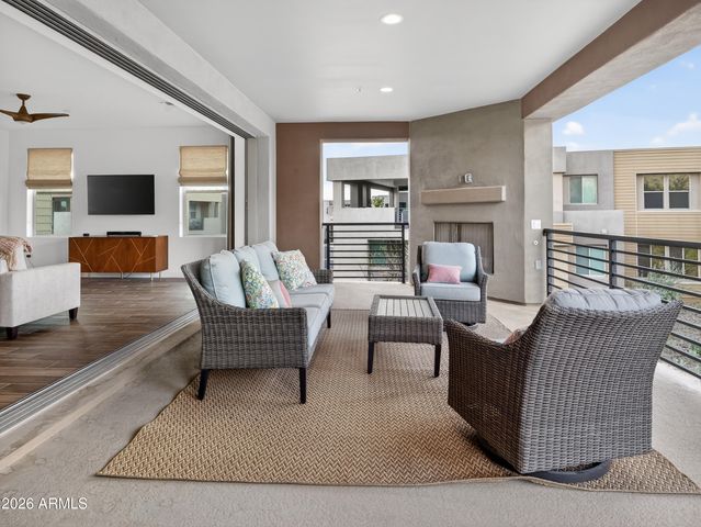 11673 N 136th Street 2009, Scottsdale, AZ 85259