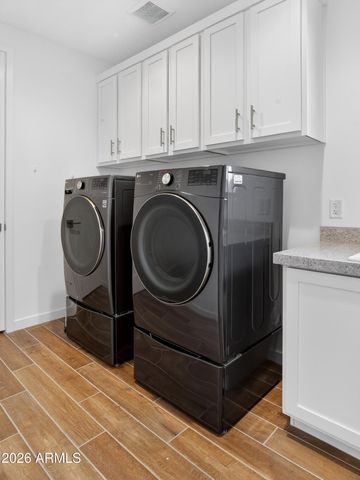 11673 N 136th Street 2009, Scottsdale, AZ 85259