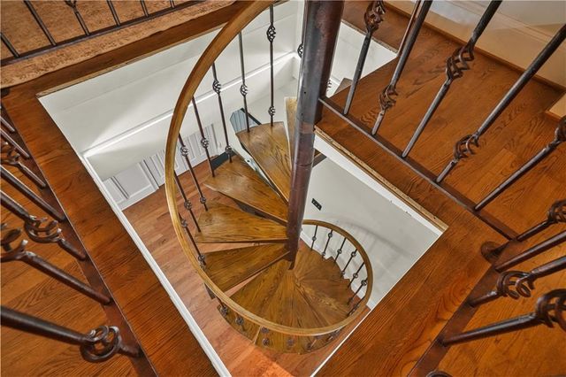 30 5th Street NE 101, Atlanta, GA 30308