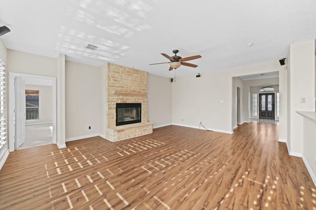 2309 Lord Nelson Drive, Seabrook, TX 77586
