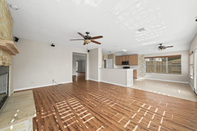 2309 Lord Nelson Drive, Seabrook, TX 77586