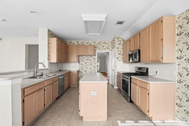 2309 Lord Nelson Drive, Seabrook, TX 77586