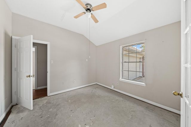2309 Lord Nelson Drive, Seabrook, TX 77586