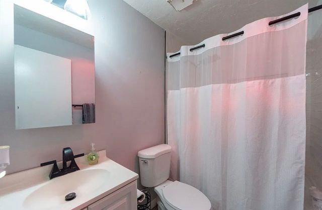180 Main Street 6109, Bridgewater, MA 02324