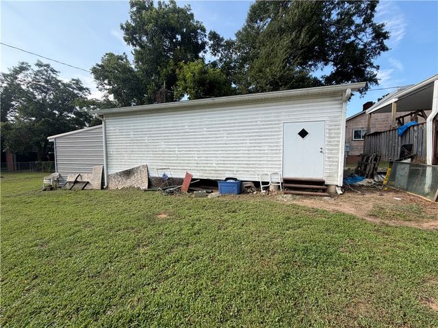 3211 S Main St Extension, Anderson, SC 29624