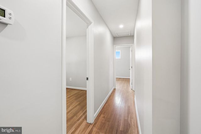 2123 N EARLEY ST, Alexandria, VA 22302