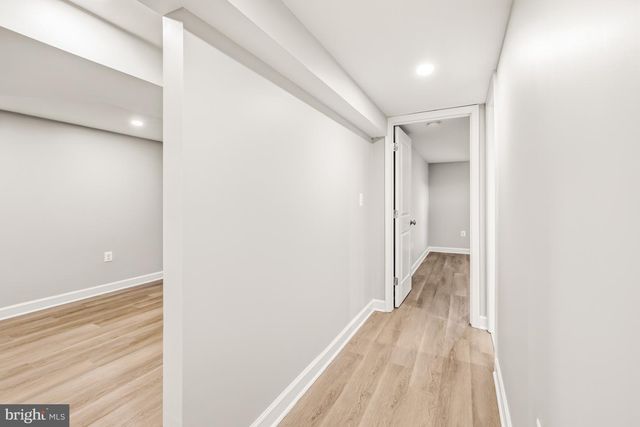 2123 N EARLEY ST, Alexandria, VA 22302