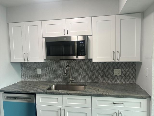 129 104TH AVENUE 101, Treasure Island, FL 33706