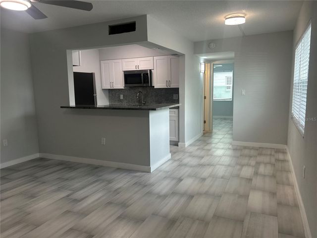 129 104TH AVENUE 101, Treasure Island, FL 33706