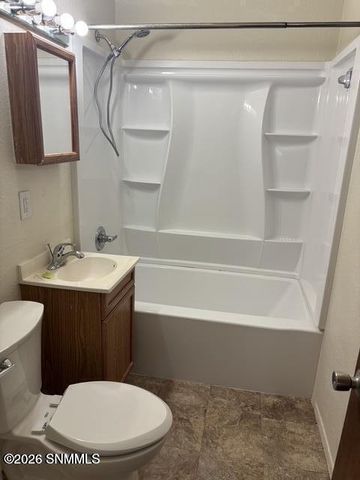 1730 Boston Drive, Las Cruces, NM 88001