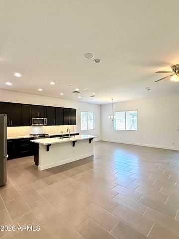 3824 E Fiesta Flower Lane, San Tan Valley, AZ 85140