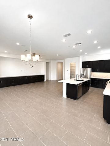 3824 E Fiesta Flower Lane, San Tan Valley, AZ 85140