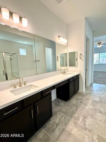 3824 E Fiesta Flower Lane, San Tan Valley, AZ 85140