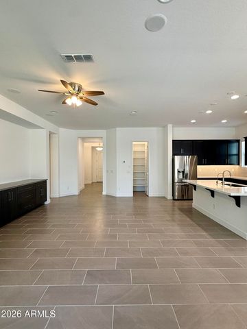 3824 E Fiesta Flower Lane, San Tan Valley, AZ 85140