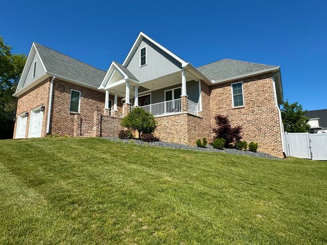 146 Hawthorne Drive, Winchester, KY 40391