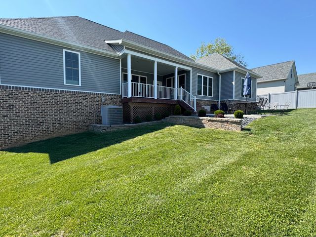 146 Hawthorne Drive, Winchester, KY 40391