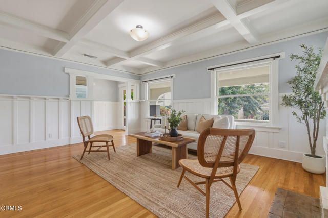 463 Toolen Place, Pasadena, CA 91103