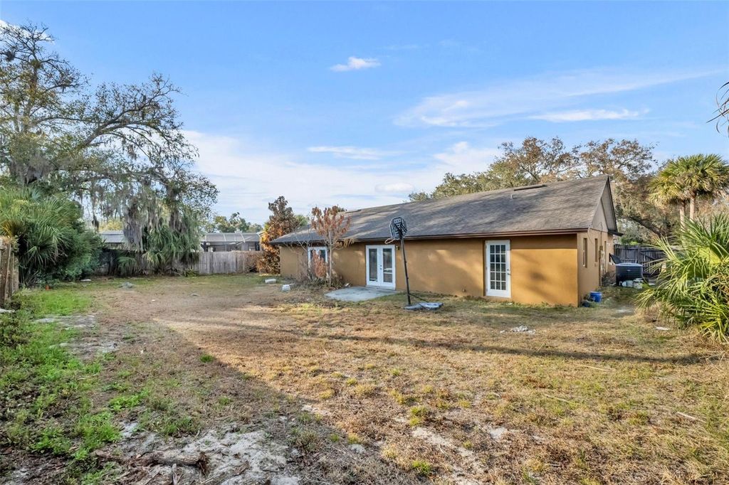 Image 21 of property listing at 109 MARGO LANE, Longwood, FL 32750