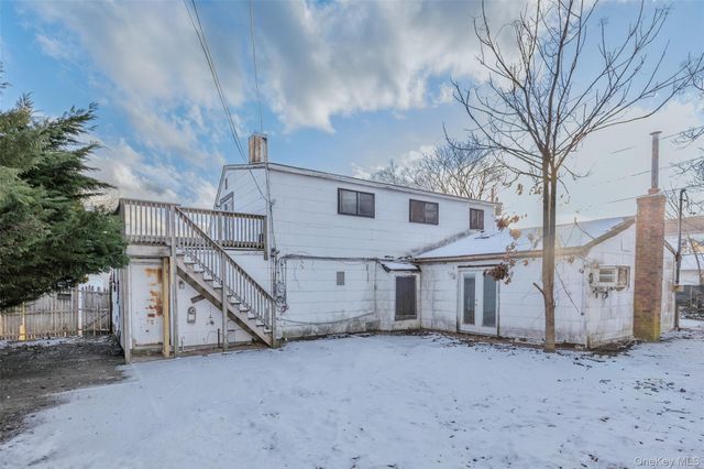 63 Rush Street, Port Jefferson Station, NY 11776