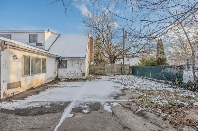 63 Rush Street, Port Jefferson Station, NY 11776