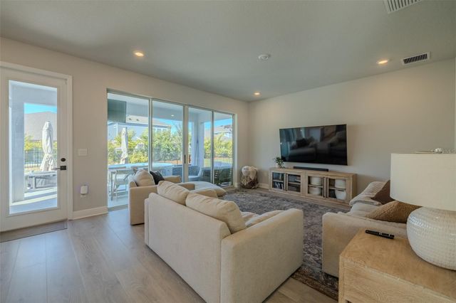 5924 HIDDEN BRANCH DRIVE, Apollo Beach, FL 33572