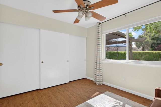 1061 Plymouth Dr, Tracy, CA 95376