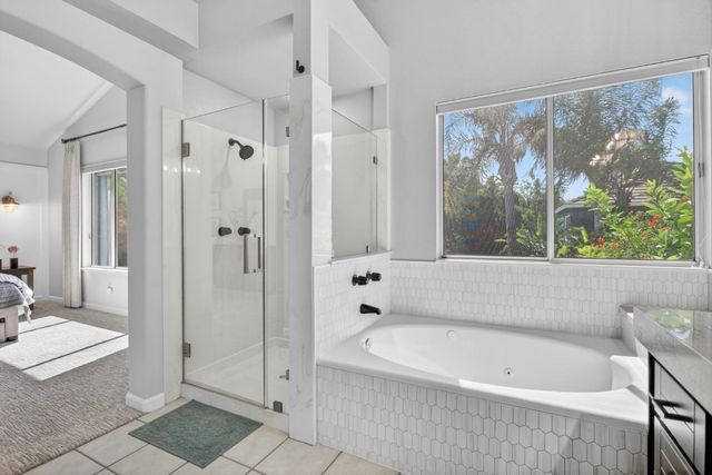 1061 Plymouth Dr, Tracy, CA 95376