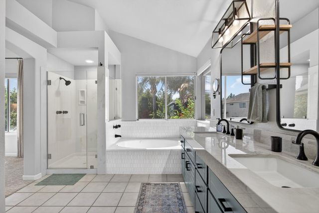 1061 Plymouth Dr, Tracy, CA 95376