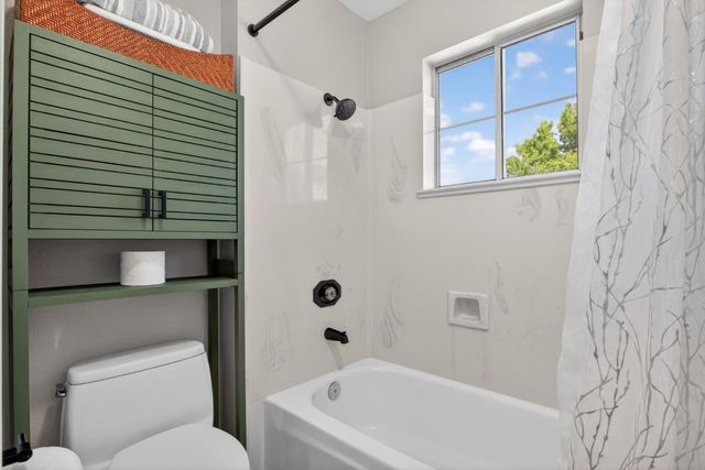 1061 Plymouth Dr, Tracy, CA 95376