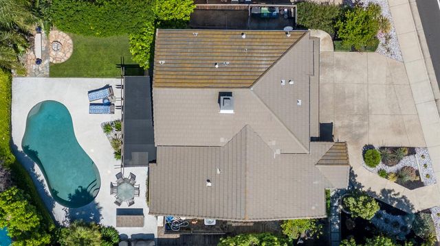 1061 Plymouth Dr, Tracy, CA 95376