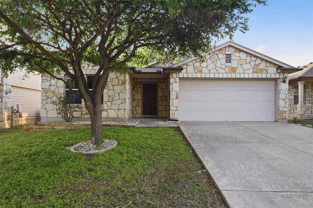 448 Nottingham LOOP, Kyle, TX 78640