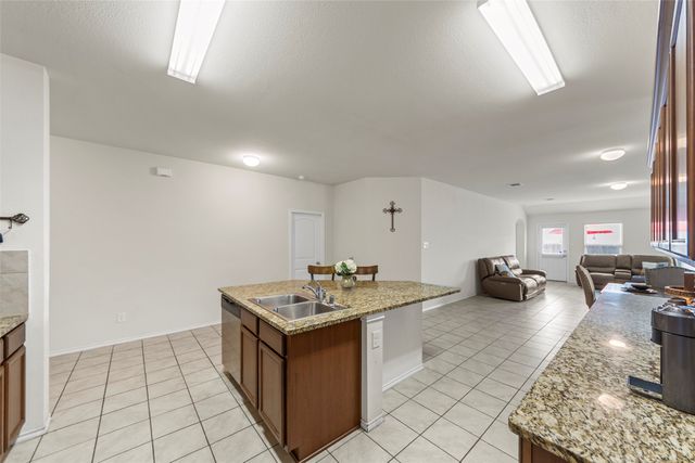901 Opal Path, Princeton, TX 75407