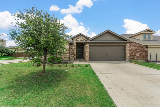 901 Opal Path, Princeton, TX 75407