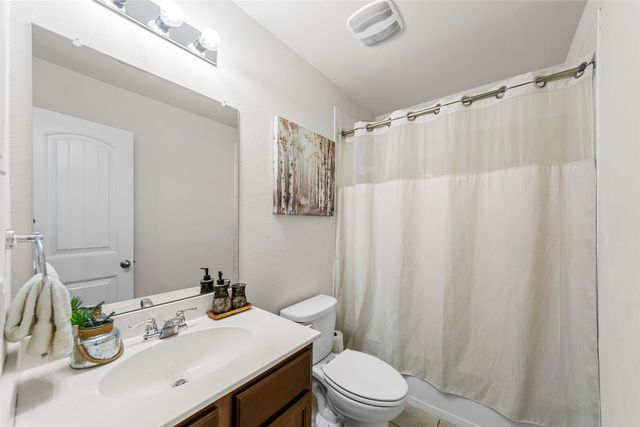 901 Opal Path, Princeton, TX 75407