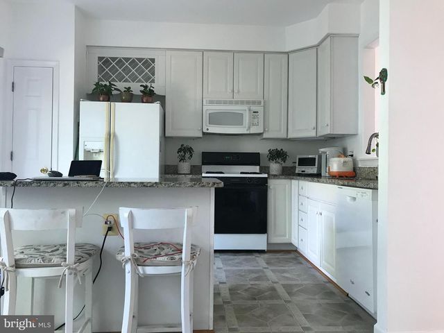 9742 WASHINGTONIAN BLVD, Gaithersburg, MD 20878