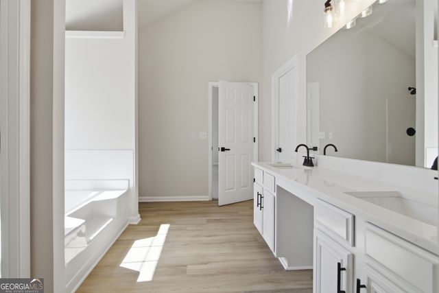 6009 RedTop Loop, Fairburn, GA 30213