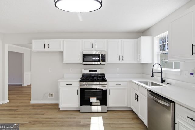 6009 RedTop Loop, Fairburn, GA 30213