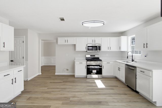 6009 RedTop Loop, Fairburn, GA 30213