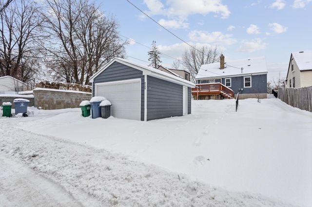 5649 26th Avenue S, Minneapolis, MN 55417