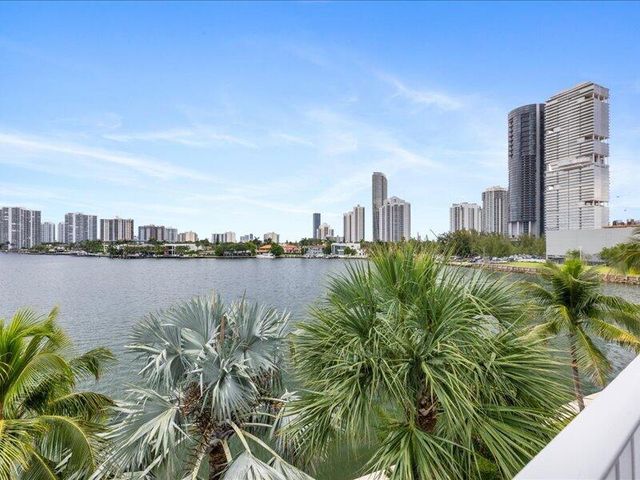 18260 N Bay Road 418, Sunny Isles Beach, FL 33160