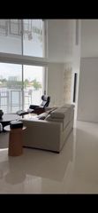 18260 N Bay Road 418, Sunny Isles Beach, FL 33160