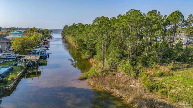 0 Bayshore Pkwy, Milton, FL 32583