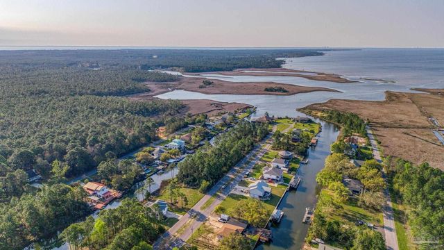 0 Bayshore Pkwy, Milton, FL 32583