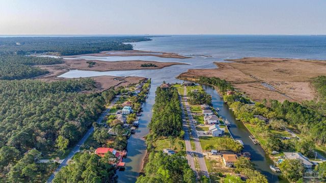 0 Bayshore Pkwy, Milton, FL 32583
